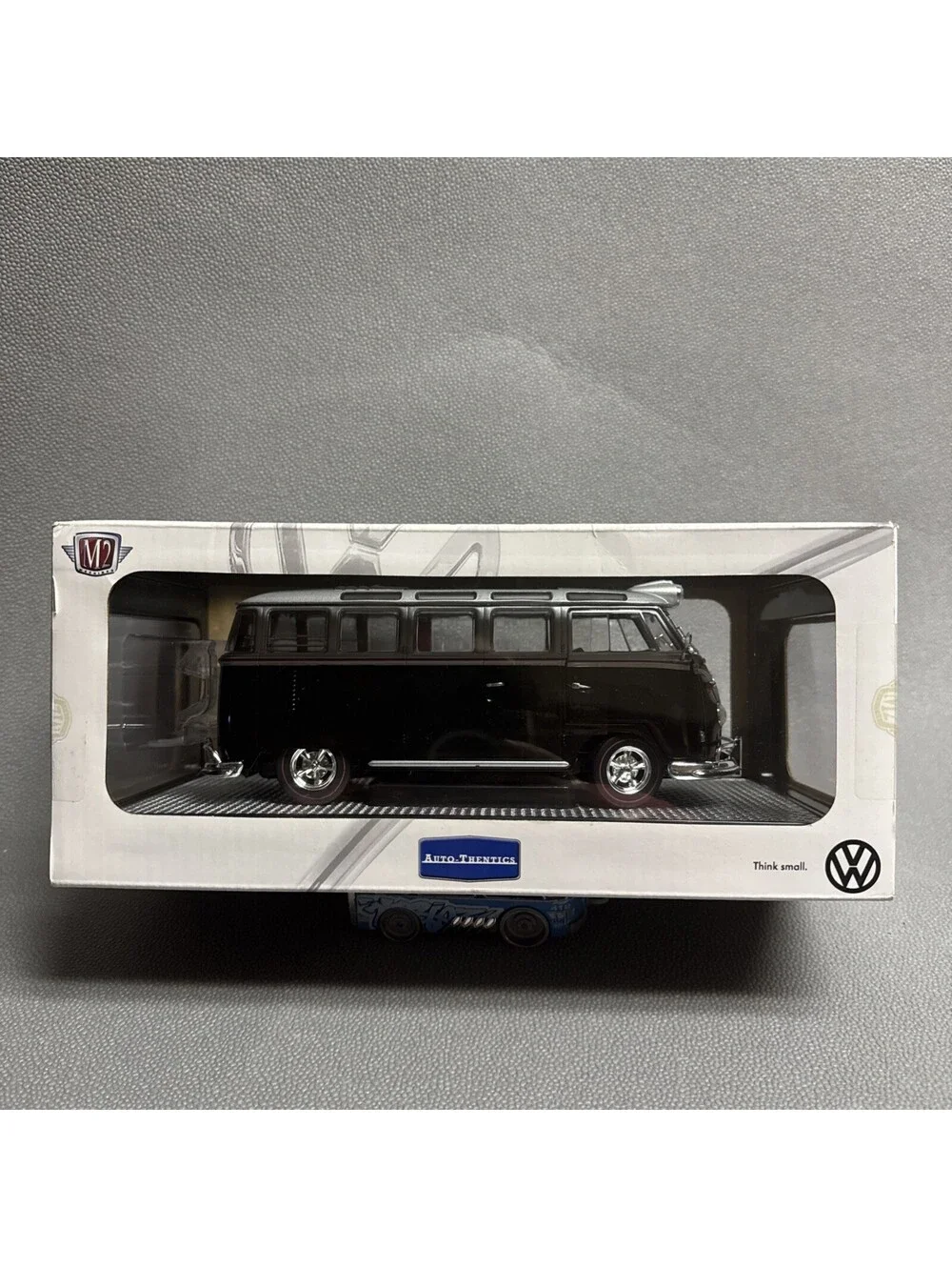 M2 Machines 1/24 1959 VW Microbus Deluxe USA Model S06 Silver Black Open Rag Top